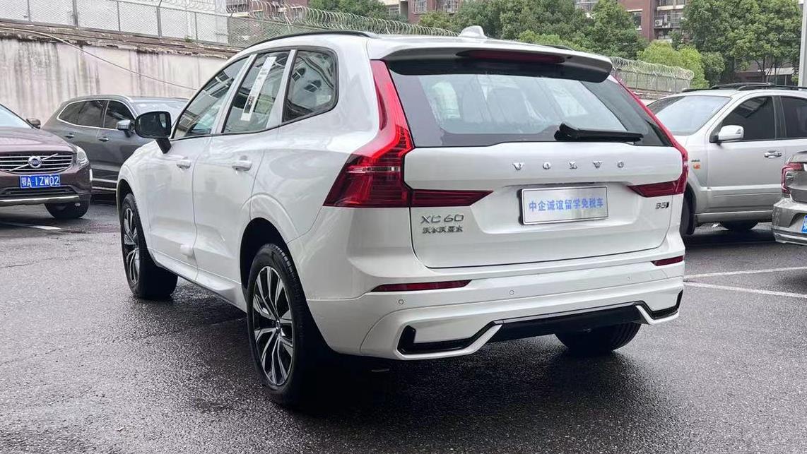中企诚谊沃尔沃留学生免税车