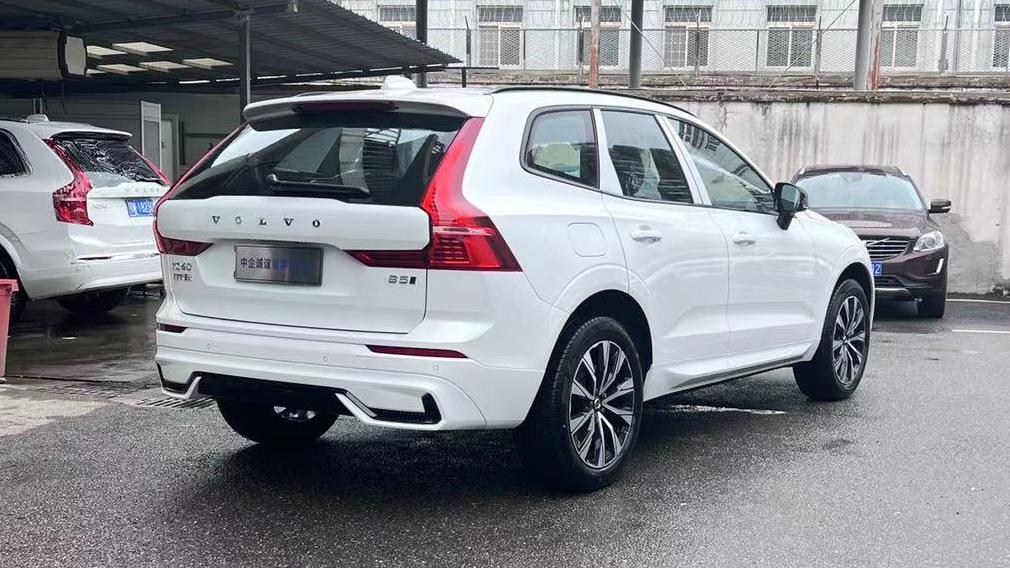 中企诚谊沃尔沃留学生免税车