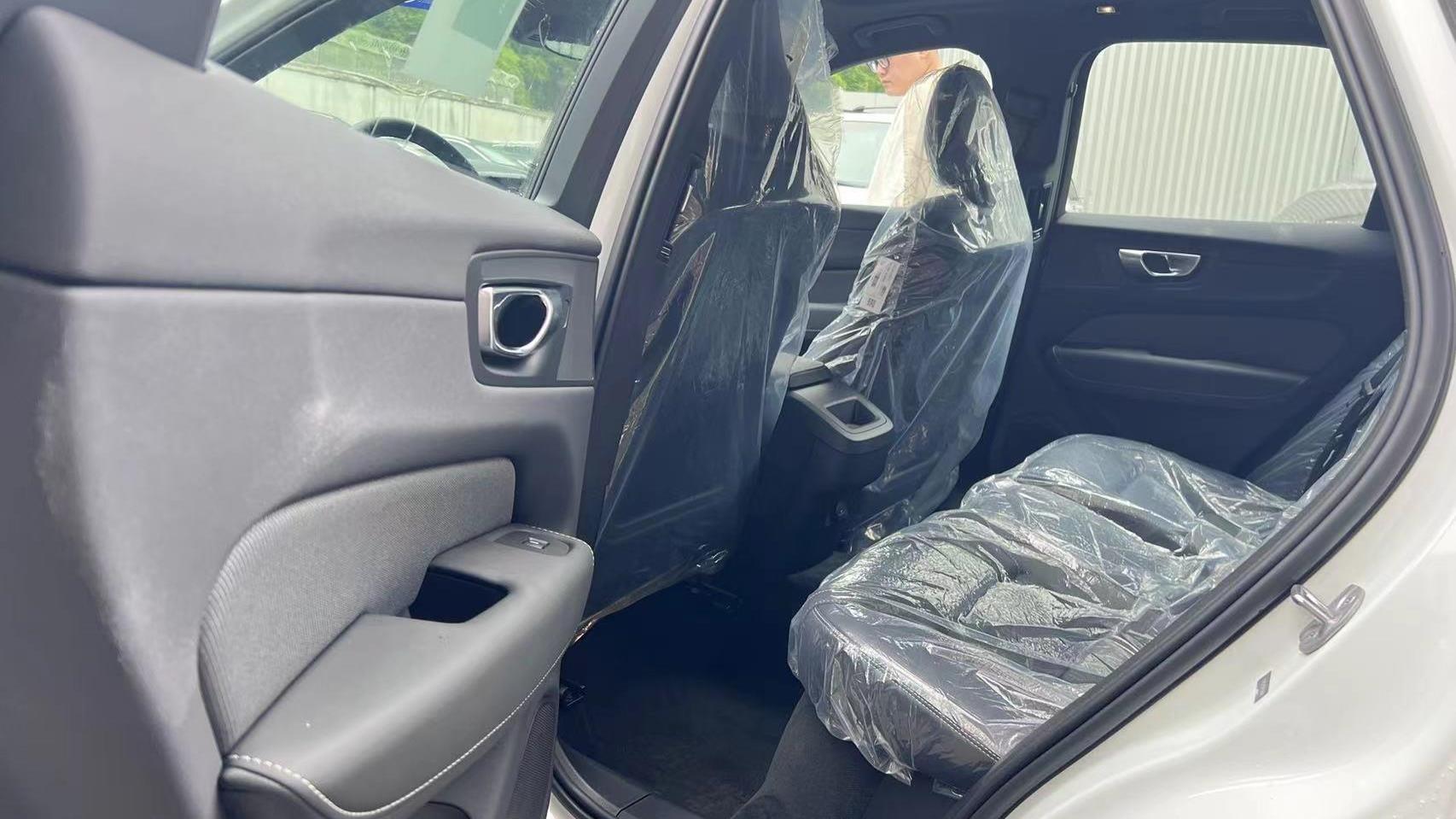 中企诚谊沃尔沃留学生免税车