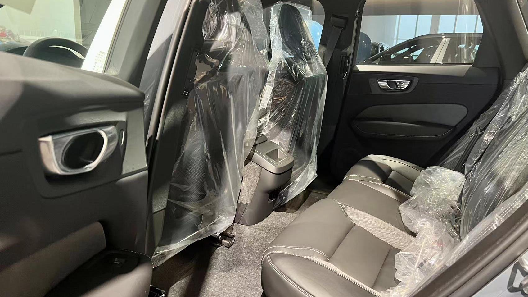 中企诚谊沃尔沃留学生免税车