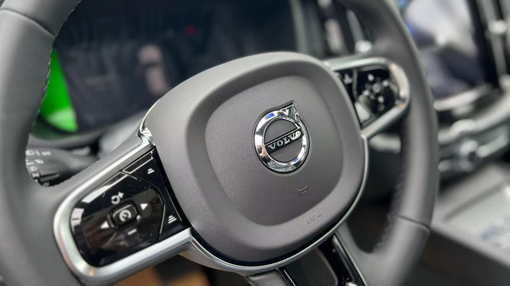 中企诚谊沃尔沃留学生免税车