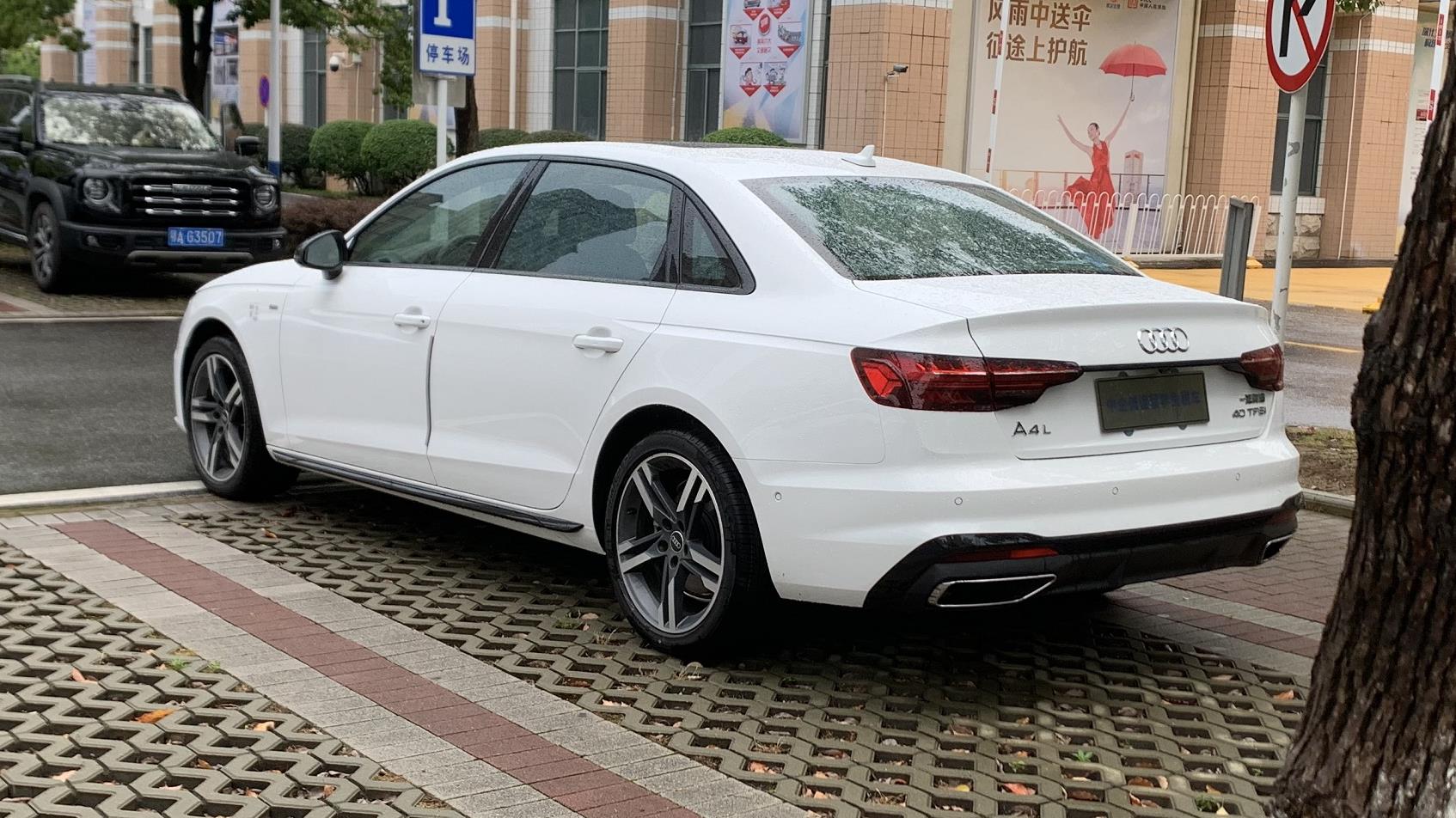 中企诚谊奥迪留学生免税车