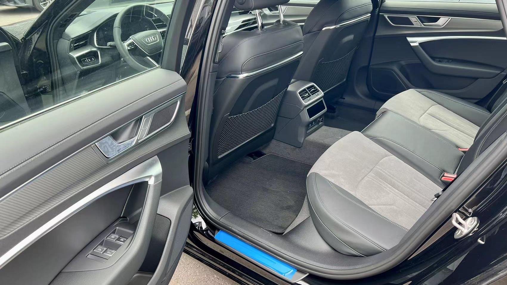 中企诚谊奥迪留学生免税车