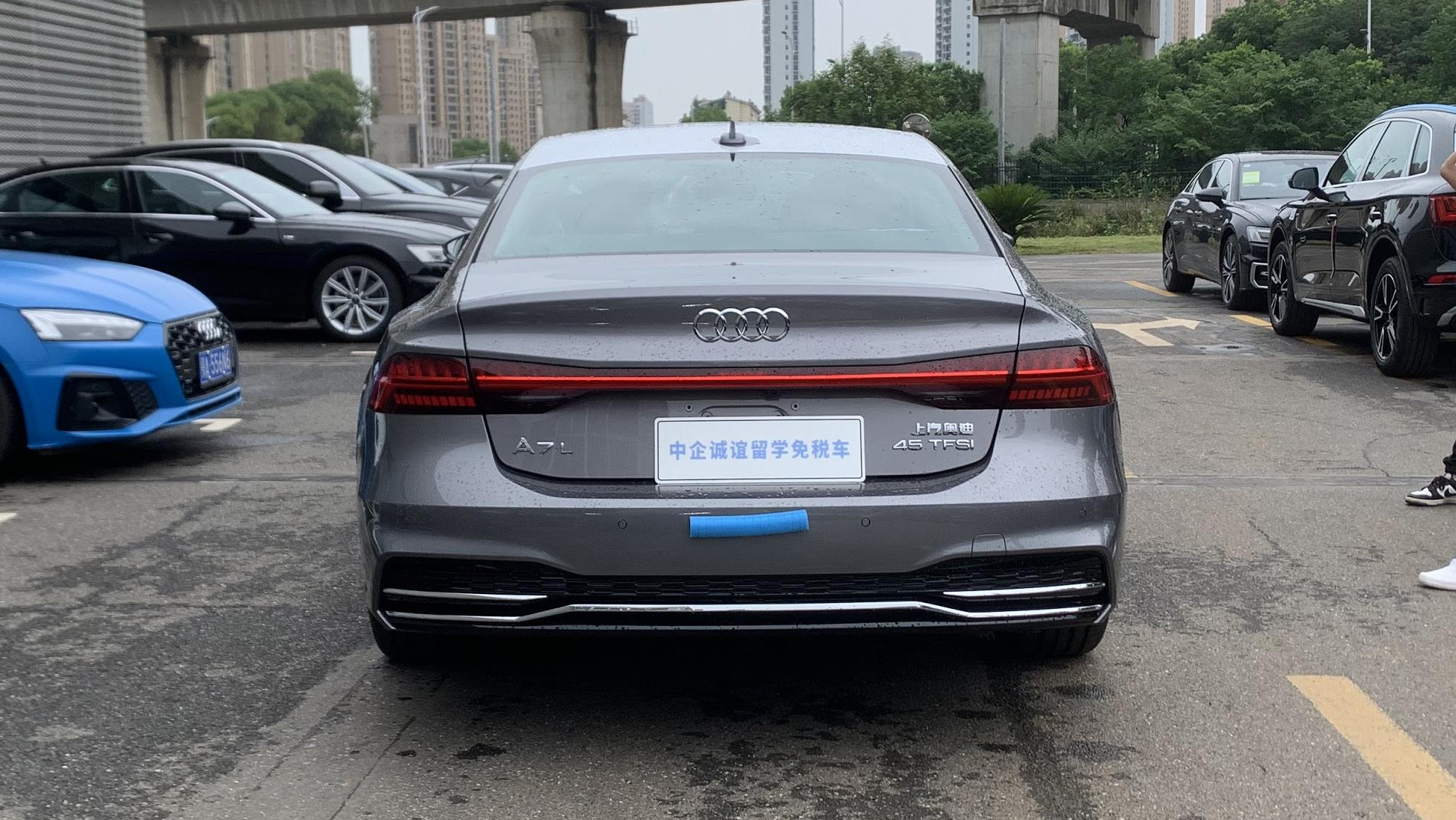 中企诚谊奥迪留学生免税车