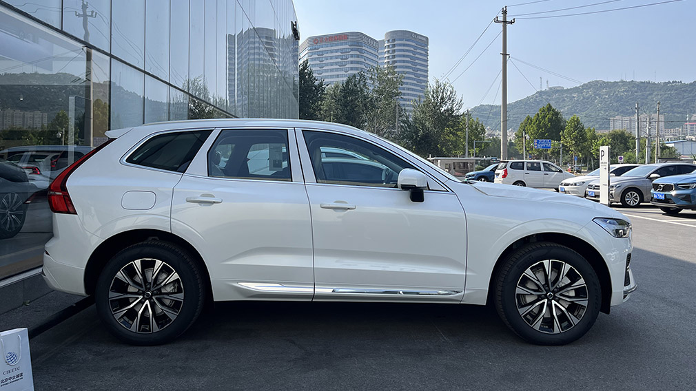 中企诚谊沃尔沃留学生免税车