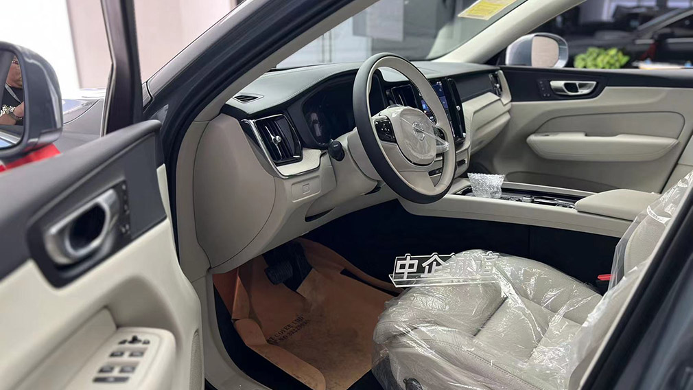 中企诚谊沃尔沃留学生免税车