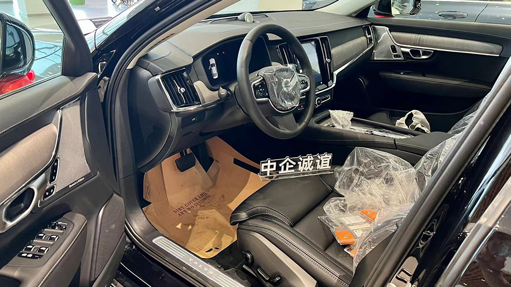 中企诚谊沃尔沃留学生免税车