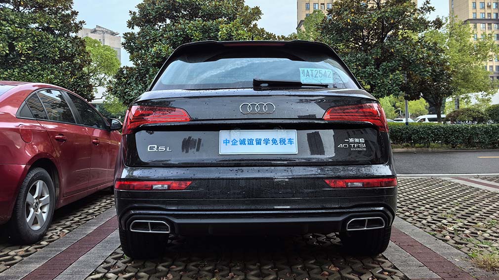 中企诚谊奥迪留学生免税车