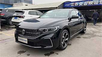 中企诚谊上汽大众留学生免税车